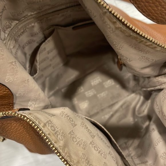 Michael Michael Kors Bedford Tassel Bag - Picture 10 of 15